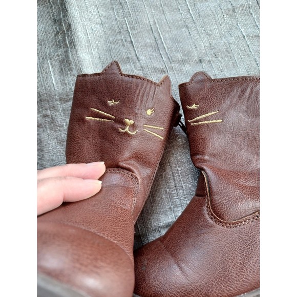 Carters Brown Kitty Cat riding boots. Embroidered cat face. Toddler sz. 5 - Picture 7 of 7